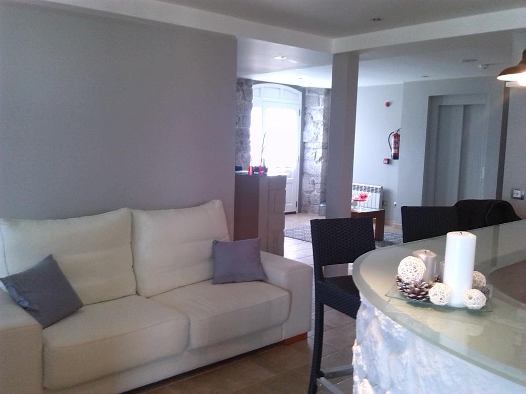 Villadesella 3*