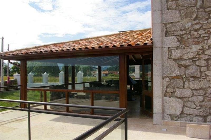 Villadesella 3*